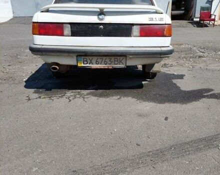 Белый БМВ 3 Серия, объемом двигателя 1.6 л и пробегом 230 тыс. км за 2300 $, фото 1 на Automoto.ua