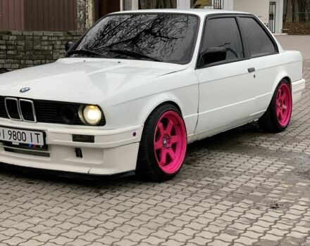 Белый БМВ 3 Серия, объемом двигателя 2.5 л и пробегом 320 тыс. км за 4950 $, фото 5 на Automoto.ua