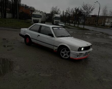 Белый БМВ 3 Серия, объемом двигателя 1.8 л и пробегом 3 тыс. км за 2600 $, фото 6 на Automoto.ua