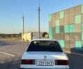 Белый БМВ 3 Серия, объемом двигателя 1.8 л и пробегом 250 тыс. км за 2400 $, фото 4 на Automoto.ua