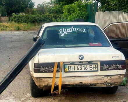 Белый БМВ 3 Серия, объемом двигателя 1.8 л и пробегом 0 тыс. км за 1000 $, фото 1 на Automoto.ua