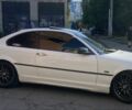 Белый БМВ 3 Серия, объемом двигателя 2 л и пробегом 220 тыс. км за 5000 $, фото 5 на Automoto.ua