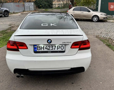 Білий БМВ 3 Серія, об'ємом двигуна 2.5 л та пробігом 198 тис. км за 8700 $, фото 4 на Automoto.ua