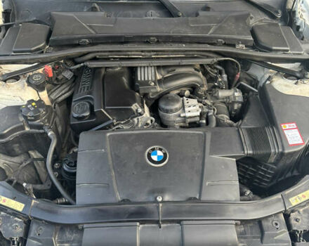 Білий БМВ 3 Серія, об'ємом двигуна 2 л та пробігом 237 тис. км за 8200 $, фото 14 на Automoto.ua