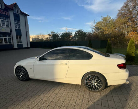 Білий БМВ 3 Серія, об'ємом двигуна 2 л та пробігом 237 тис. км за 8200 $, фото 15 на Automoto.ua