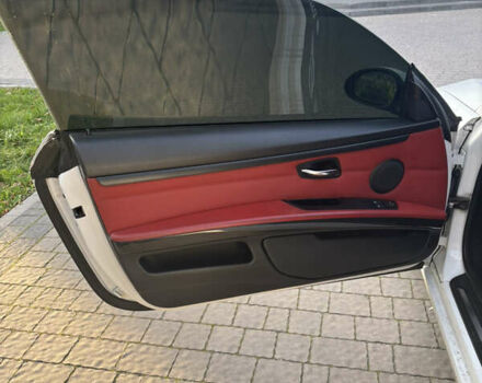 Білий БМВ 3 Серія, об'ємом двигуна 2 л та пробігом 237 тис. км за 8200 $, фото 17 на Automoto.ua