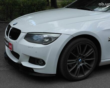 Белый БМВ 3 Серия, объемом двигателя 3 л и пробегом 225 тыс. км за 13490 $, фото 10 на Automoto.ua