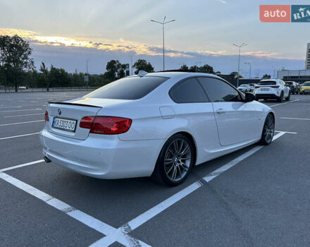 Белый БМВ 3 Серия, объемом двигателя 2.98 л и пробегом 224 тыс. км за 10999 $, фото 7 на Automoto.ua