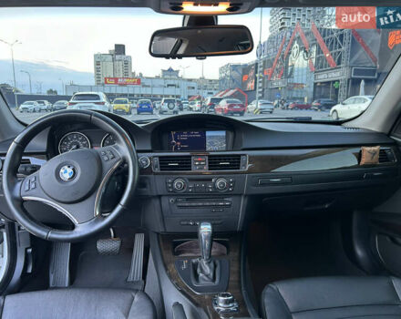 Белый БМВ 3 Серия, объемом двигателя 2.98 л и пробегом 224 тыс. км за 10999 $, фото 9 на Automoto.ua