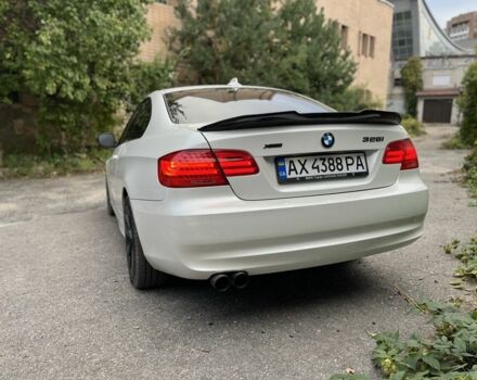 Белый БМВ 3 Серия, объемом двигателя 2.8 л и пробегом 214 тыс. км за 12000 $, фото 9 на Automoto.ua