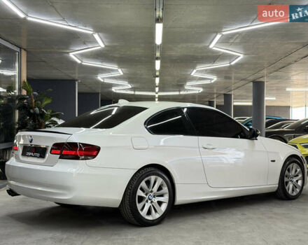 Білий БМВ 3 Серія, об'ємом двигуна 3 л та пробігом 108 тис. км за 10500 $, фото 14 на Automoto.ua