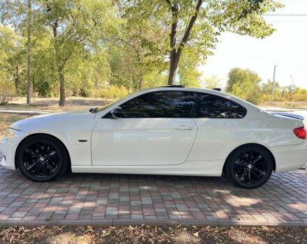 Белый БМВ 3 Серия, объемом двигателя 3 л и пробегом 157 тыс. км за 9800 $, фото 7 на Automoto.ua