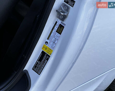 Белый БМВ 3 Серия, объемом двигателя 2.98 л и пробегом 173 тыс. км за 13299 $, фото 9 на Automoto.ua