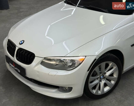 Білий БМВ 3 Серія, об'ємом двигуна 3 л та пробігом 108 тис. км за 10500 $, фото 7 на Automoto.ua