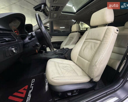 Білий БМВ 3 Серія, об'ємом двигуна 3 л та пробігом 108 тис. км за 10500 $, фото 18 на Automoto.ua