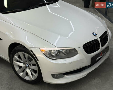 Білий БМВ 3 Серія, об'ємом двигуна 3 л та пробігом 108 тис. км за 10500 $, фото 2 на Automoto.ua