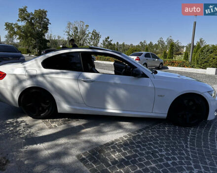 Белый БМВ 3 Серия, объемом двигателя 2.98 л и пробегом 173 тыс. км за 13299 $, фото 21 на Automoto.ua