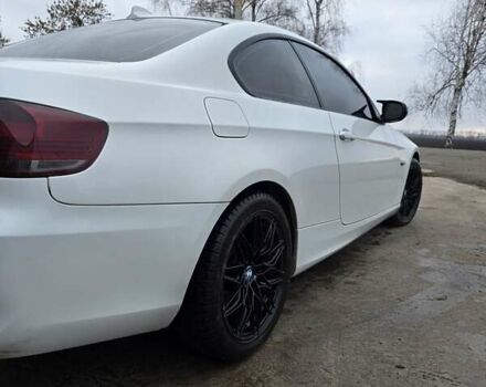 Белый БМВ 3 Серия, объемом двигателя 3 л и пробегом 111 тыс. км за 13600 $, фото 13 на Automoto.ua
