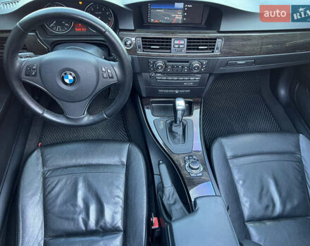 Белый БМВ 3 Серия, объемом двигателя 3 л и пробегом 208 тыс. км за 10800 $, фото 44 на Automoto.ua