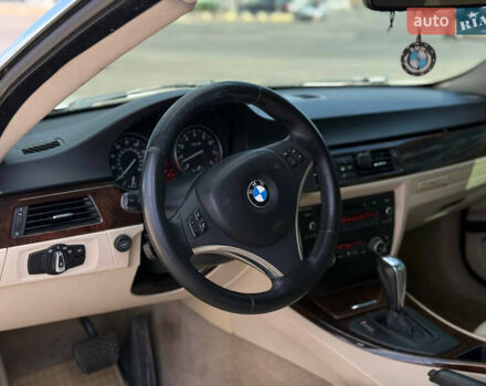 Белый БМВ 3 Серия, объемом двигателя 3 л и пробегом 213 тыс. км за 10800 $, фото 30 на Automoto.ua
