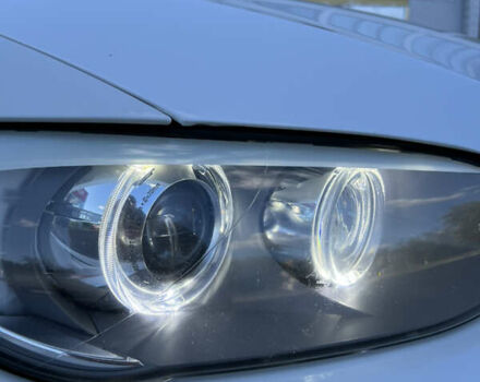 Белый БМВ 3 Серия, объемом двигателя 3 л и пробегом 208 тыс. км за 10800 $, фото 16 на Automoto.ua