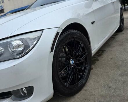 Белый БМВ 3 Серия, объемом двигателя 3 л и пробегом 111 тыс. км за 13600 $, фото 7 на Automoto.ua