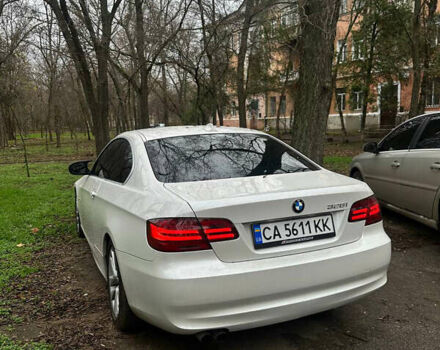 Белый БМВ 3 Серия, объемом двигателя 3 л и пробегом 135 тыс. км за 9999 $, фото 3 на Automoto.ua