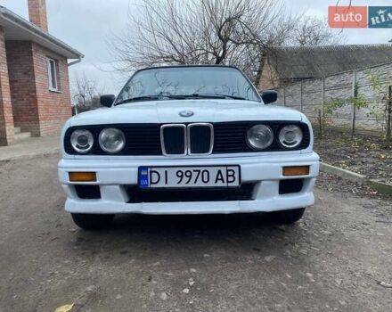 Белый БМВ 3 Серия, объемом двигателя 2.5 л и пробегом 300 тыс. км за 1400 $, фото 14 на Automoto.ua