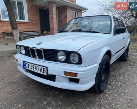 Белый БМВ 3 Серия, объемом двигателя 2.5 л и пробегом 300 тыс. км за 1400 $, фото 2 на Automoto.ua