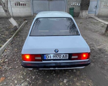 Белый БМВ 3 Серия, объемом двигателя 2.5 л и пробегом 340 тыс. км за 1400 $, фото 19 на Automoto.ua