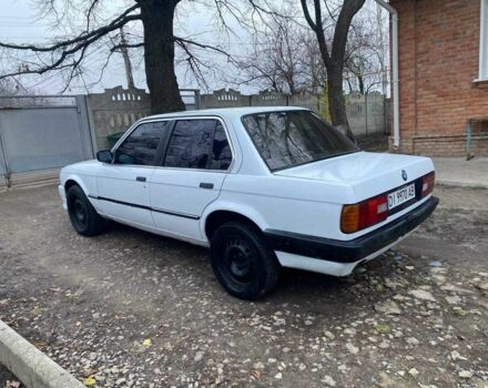 Белый БМВ 3 Серия, объемом двигателя 2.5 л и пробегом 340 тыс. км за 1400 $, фото 5 на Automoto.ua