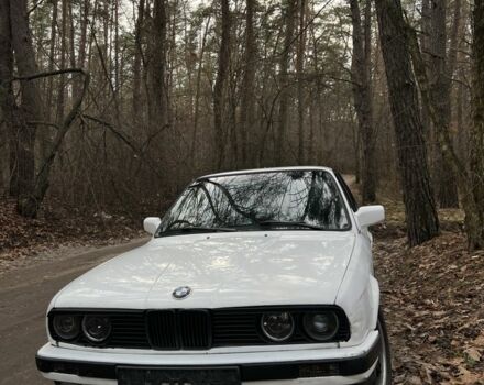 Белый БМВ 3 Серия, объемом двигателя 1.8 л и пробегом 200 тыс. км за 1700 $, фото 2 на Automoto.ua