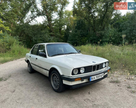 Білий БМВ 3 Серія, об'ємом двигуна 1.8 л та пробігом 500 тис. км за 1950 $, фото 1 на Automoto.ua