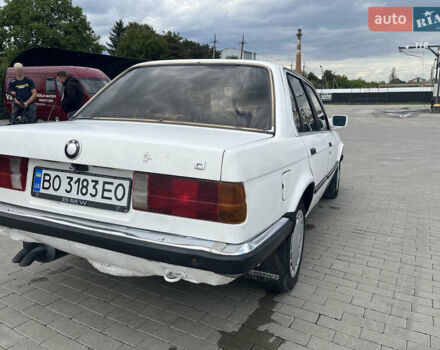 Белый БМВ 3 Серия, объемом двигателя 2.44 л и пробегом 324 тыс. км за 2400 $, фото 8 на Automoto.ua