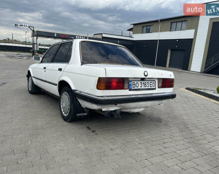 Белый БМВ 3 Серия, объемом двигателя 2.44 л и пробегом 324 тыс. км за 2200 $, фото 6 на Automoto.ua