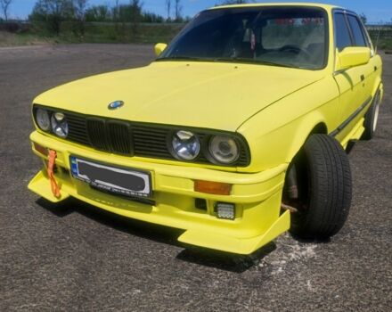 Белый БМВ 3 Серия, объемом двигателя 1.8 л и пробегом 250 тыс. км за 1600 $, фото 8 на Automoto.ua