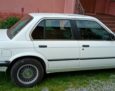 Белый БМВ 3 Серия, объемом двигателя 0 л и пробегом 318 тыс. км за 2500 $, фото 3 на Automoto.ua