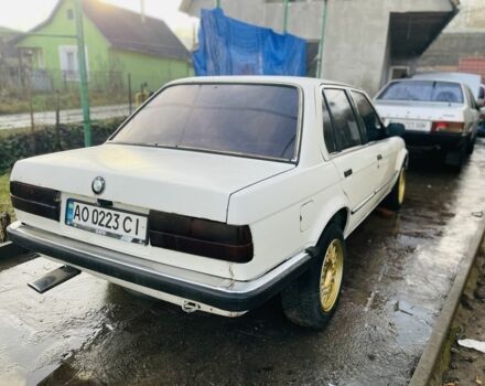 Белый БМВ 3 Серия, объемом двигателя 1.8 л и пробегом 250 тыс. км за 1100 $, фото 3 на Automoto.ua