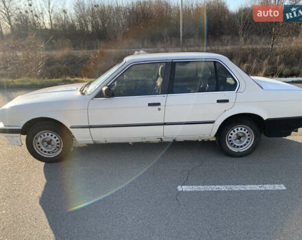 Білий БМВ 3 Серія, об'ємом двигуна 1.77 л та пробігом 250 тис. км за 2200 $, фото 4 на Automoto.ua
