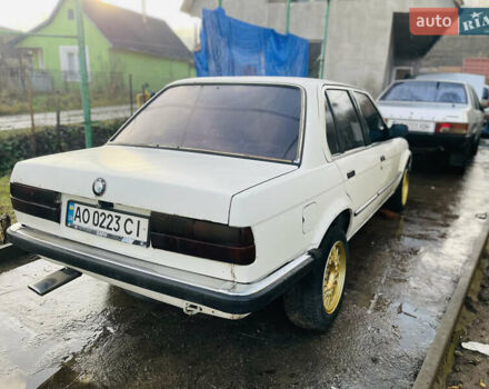 Белый БМВ 3 Серия, объемом двигателя 1.75 л и пробегом 250 тыс. км за 1100 $, фото 3 на Automoto.ua