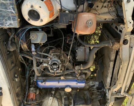 Белый БМВ 3 Серия, объемом двигателя 1.8 л и пробегом 250 тыс. км за 1100 $, фото 7 на Automoto.ua