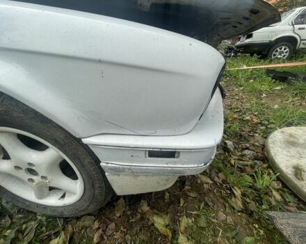 Білий БМВ 3 Серія, об'ємом двигуна 1.8 л та пробігом 100 тис. км за 499 $, фото 2 на Automoto.ua