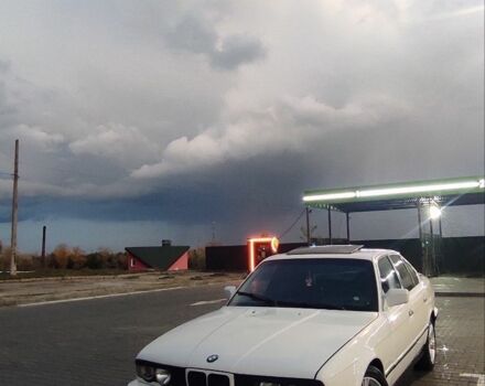 Белый БМВ 3 Серия, объемом двигателя 2 л и пробегом 5 тыс. км за 1850 $, фото 1 на Automoto.ua