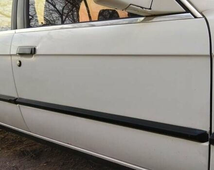 Білий БМВ 3 Серія, об'ємом двигуна 1.6 л та пробігом 370 тис. км за 1500 $, фото 26 на Automoto.ua