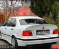 Белый БМВ 3 Серия, объемом двигателя 18 л и пробегом 350 тыс. км за 2580 $, фото 1 на Automoto.ua