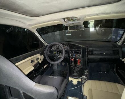 Белый БМВ 3 Серия, объемом двигателя 1.8 л и пробегом 77 тыс. км за 4000 $, фото 8 на Automoto.ua