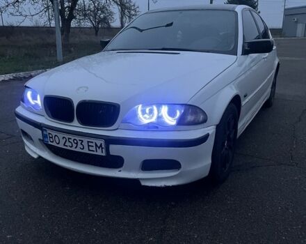 Белый БМВ 3 Серия, объемом двигателя 2.5 л и пробегом 58 тыс. км за 3000 $, фото 1 на Automoto.ua