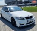 Белый БМВ 3 Серия, объемом двигателя 2 л и пробегом 165 тыс. км за 6989 $, фото 1 на Automoto.ua