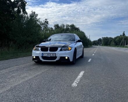 Белый БМВ 3 Серия, объемом двигателя 2 л и пробегом 223 тыс. км за 10700 $, фото 2 на Automoto.ua