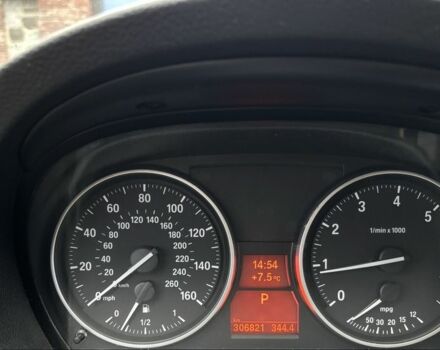 Білий БМВ 3 Серія, об'ємом двигуна 3 л та пробігом 300 тис. км за 7700 $, фото 7 на Automoto.ua